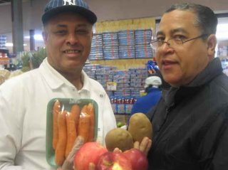 The Providence Healthy Corner Store Initiative is working to increase access to fresh, healthy foods in small markets across Providence, starting on the Southside. In addition to stocking more low-salt items, healthier snacks, and whole grain breads, the 