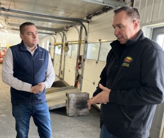 EPA Regional Administrator Mike Martucci speaking with R @ G Co-owner, Gary Glowaczewski.