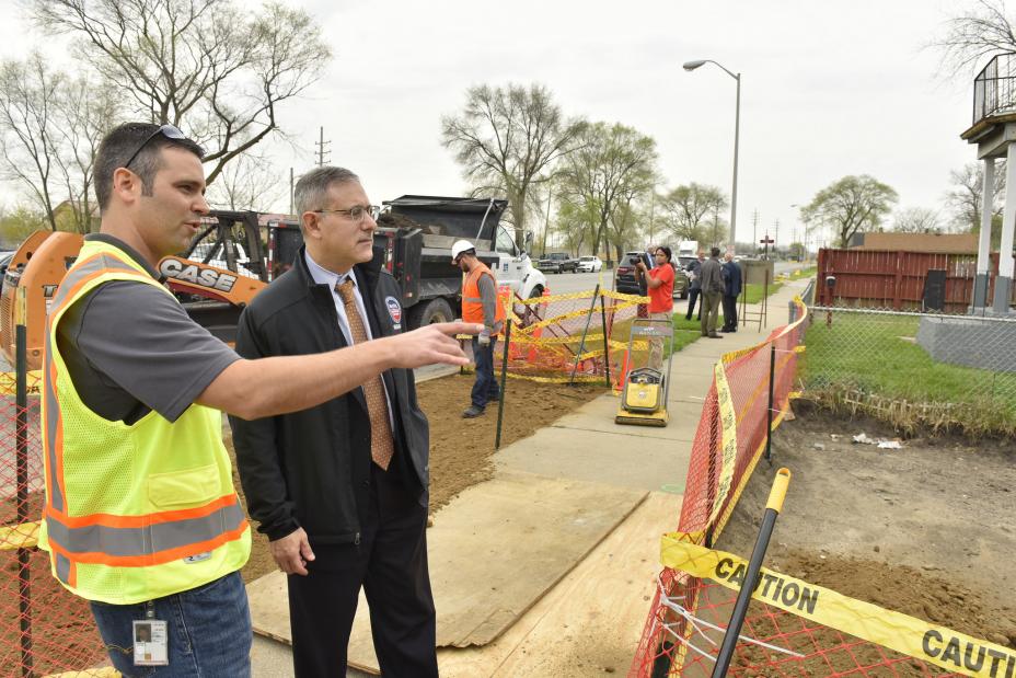 R5 Regional Administrator visits East Chicago