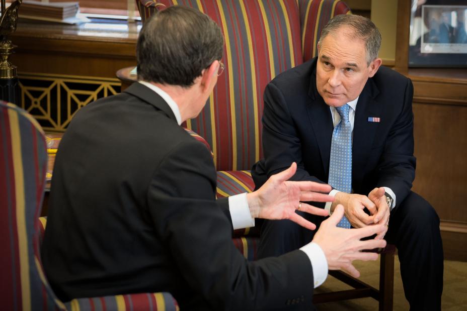Administrator Pruitt meeting with Sen John Barrasso