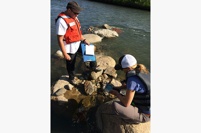 Sampling photo: EPA team monitor water in the Animas River to assure water quality is remaining at pre-event levels.