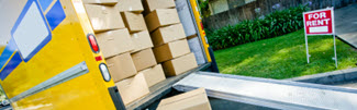 Moving truck