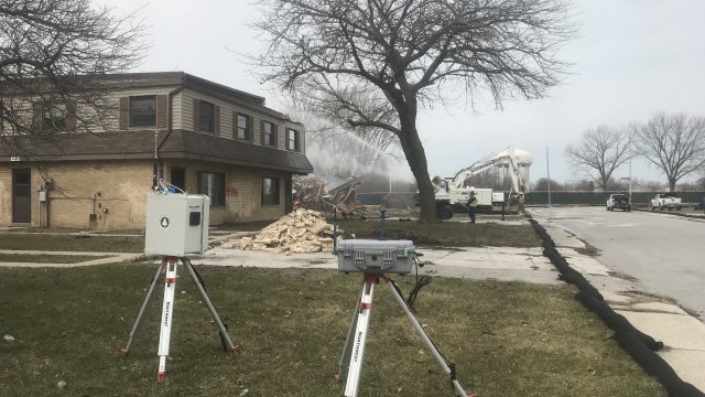 Mobile air monitoring equipment which supplements the 10 air monitors on the fence line