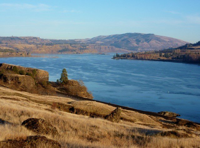 Columbia River Cold Water Refuges Plan