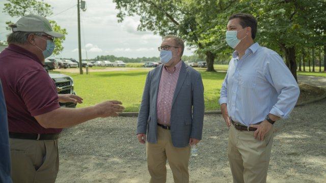 Administrator Wheeler tours Jay Adcock Farm with Congressman Rouzer in Fuquay Varina, N.C.