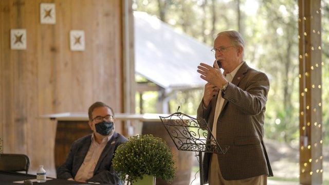 Administrator Wheeler, Regional Administrator Walker, and Congressman John Rutherford at Diamond D. Ranch in Jacksonville, Florida.