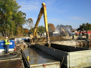 Unloading Scow for Dredged Sediment Processing – October 2016.jpg