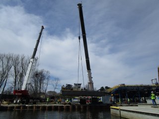Crane Lift of Hydraulic Dredge for Placement in Pompton Lake – April 2017