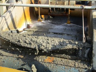 Dredged Sediment Being Processed Through De-sanding Unit Separating Coarse From Fine Grained Material – June 2017