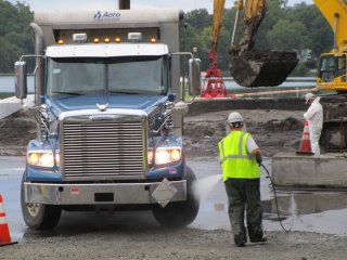 Truck Decontamination Prior to Hauling Dredged/Processed Sediment Off-site – September 2016
