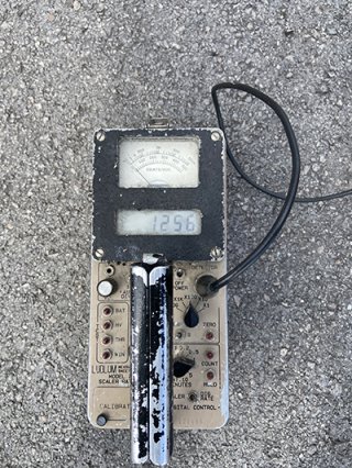 Equipment used for thorium contamination testing.