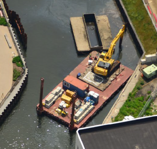 image of dredging of Gowanus Canal