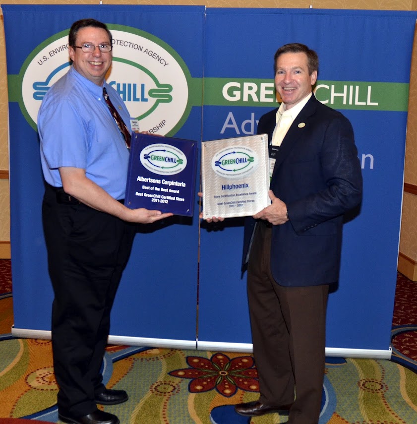 George Ronn from SUPERVALU and Scott Martin from Hillphoenix accept awards from GreenChill for building the best GreenChill-certified store this year in Carpinteria, CA