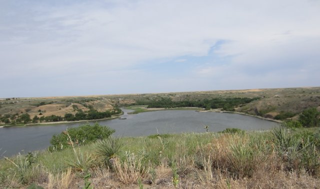 Temperate Plains lake sampled during the NLA 2012 Photo of a lake in the Temperate Plains ecoregion that was sampled during the National Lakes Assessment 2012