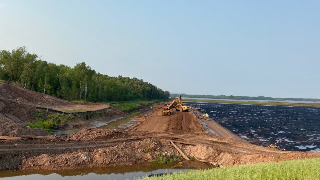 Continued excavation and capping of the Unnamed Creek downstream of the Weir Embankment 