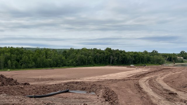 Capping continues on the Upland Confined Disposal Facility (CDF). 