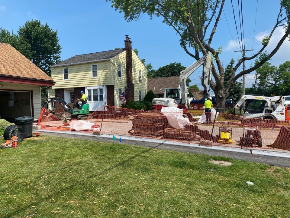 Holy Trinity Cemetery: Residential cleanup work