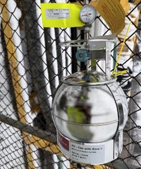 Canister is a 6-liter metal canister with an air flow restrictor to make sure the air enters the canister slowly over a period of 24 hours. 
