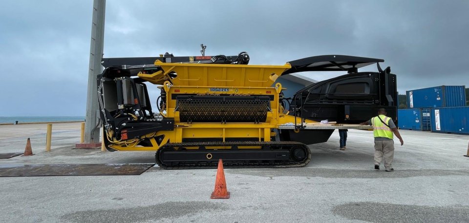 Large construction machinery