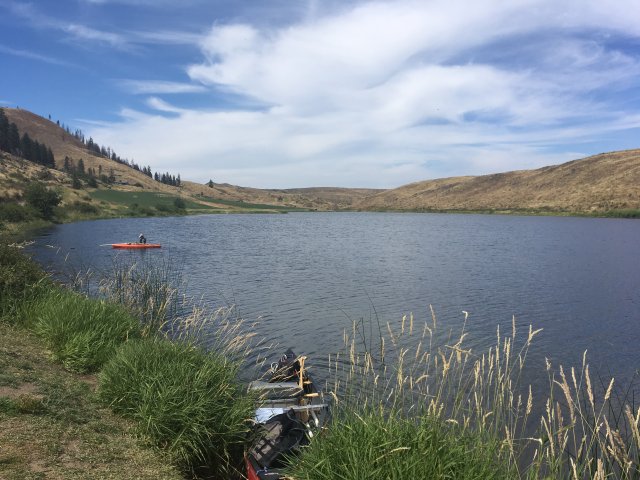 Washington Lake with sampling boat