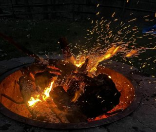 photo of a wood burning fire